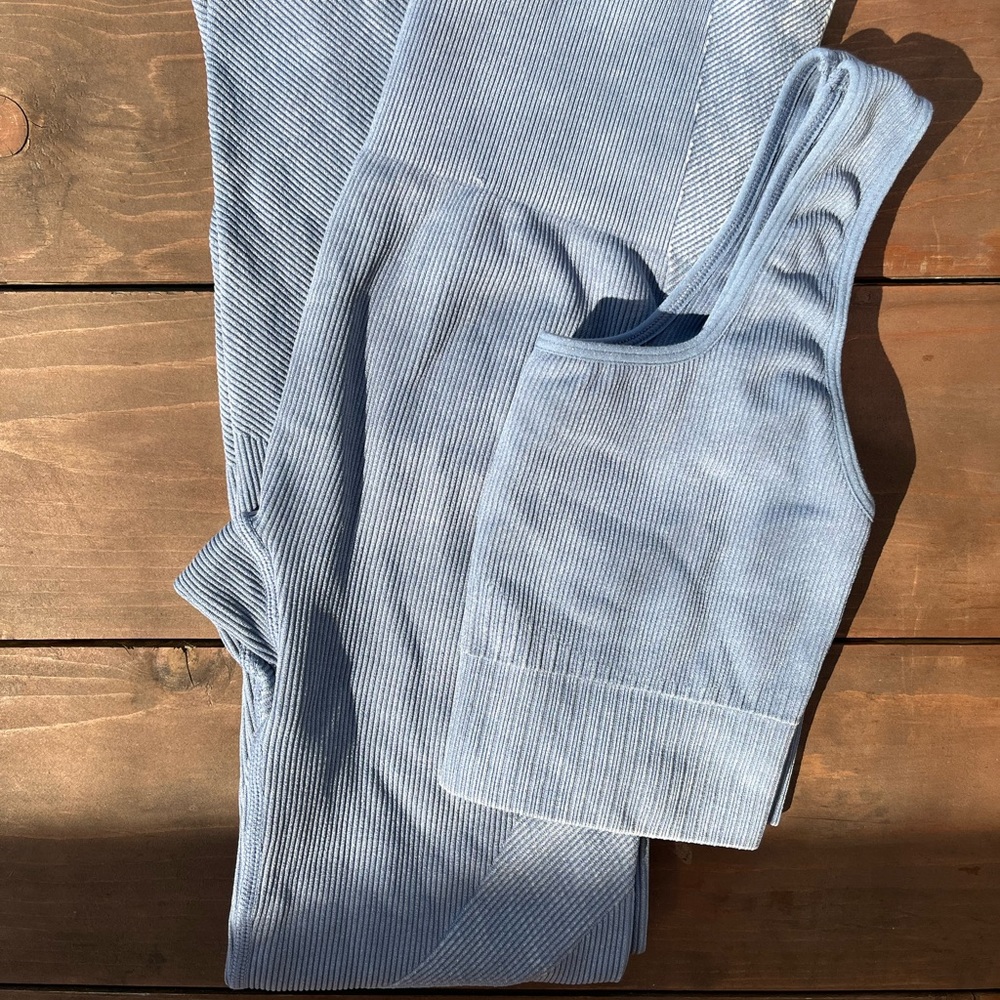 High Rise Ribbed Seamless leggings - JoyLab and seamless square neck top.